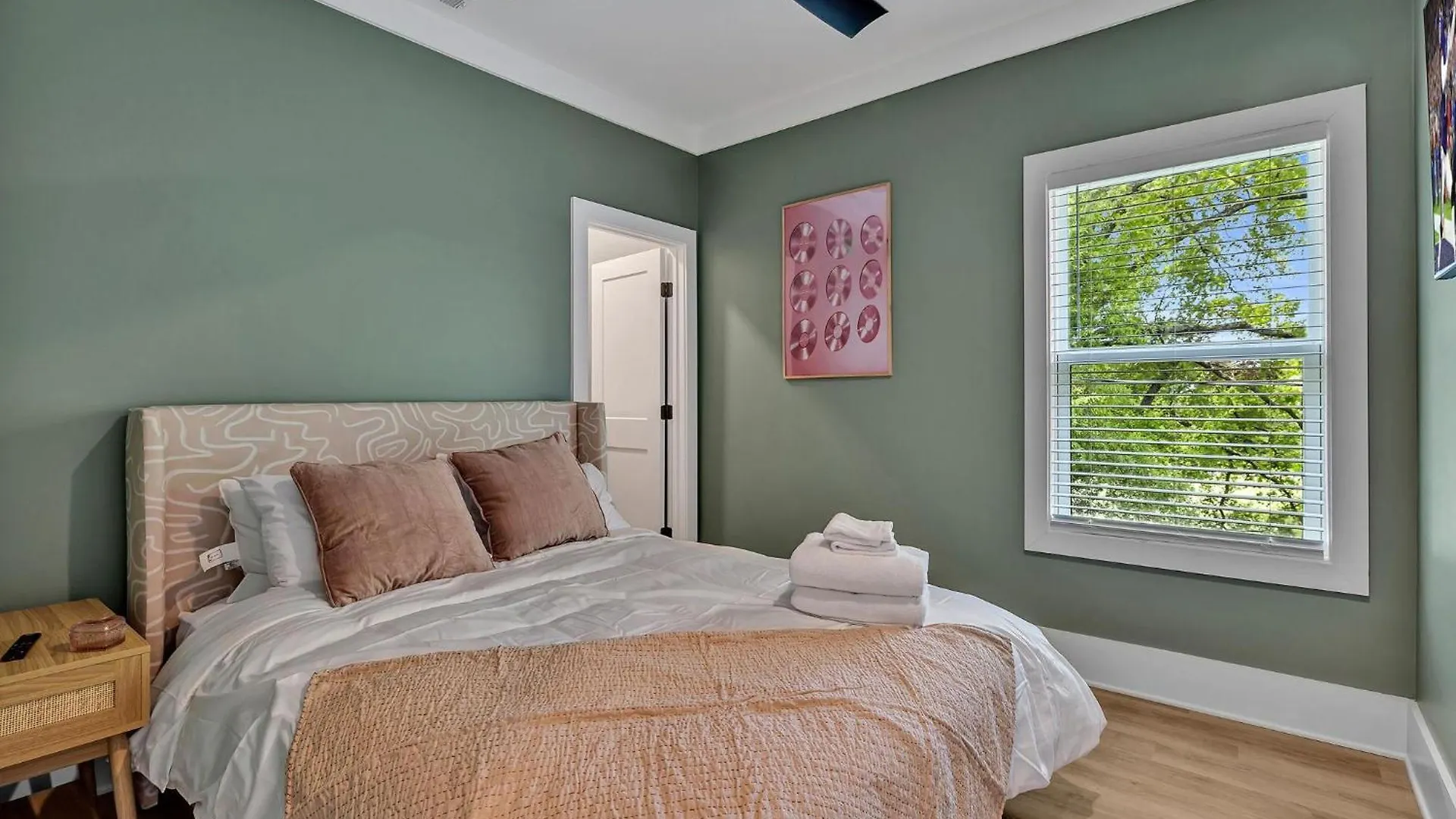 Resonant - 2 Townhomes - 2 Private Rooftop Decks Nashville Holiday home